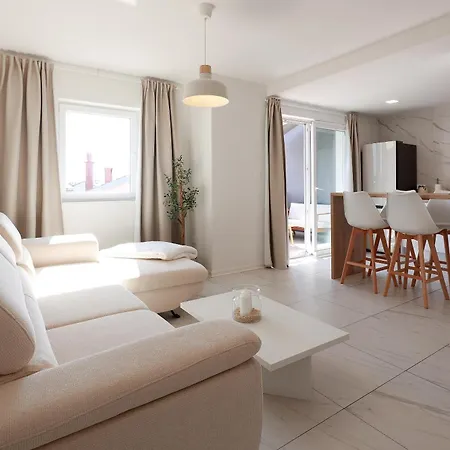 Mediterano Apartment *